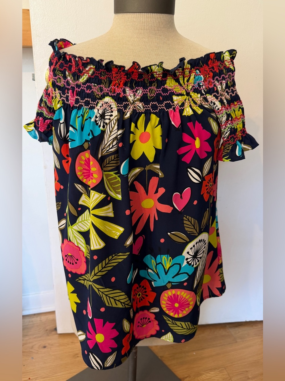 Trina Turk Floral Off-Shoulder Women’s Top - Black Multicolor with Pink Accent